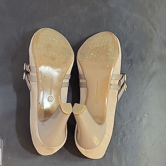 GIANI BERNINI MEMORY FOAM SUEDE ROUND TOE MARY JANE PUMP SHOES - Picture 14 of 16